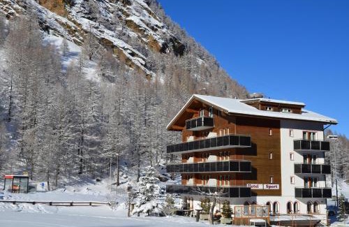 Saas Almagell Hotel | Ski-In/Ski-Out Hotel Sport