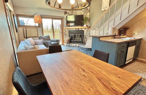 Lutsen Condo | Ski in Ski out Top Floor Condo with Pools Hot tub and more