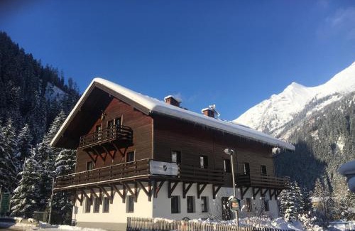 Bockstein House | Ski Lodge Jaktman