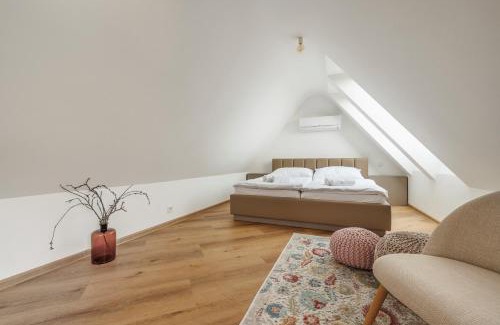 Velke Bilovice Apartment | SKLEP 38