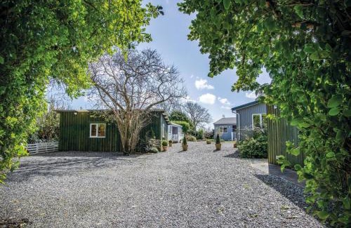 Jameston Apartment | Skomer Lodge - 2 Bedroom Lodge - Manorbier