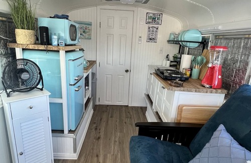 Crystal Beach RV Rental | Skoolie Glamping on Canal in Crysteal Beach, Texas