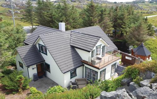 Karmoy House | Skudeneshavn 180 Fish Camp