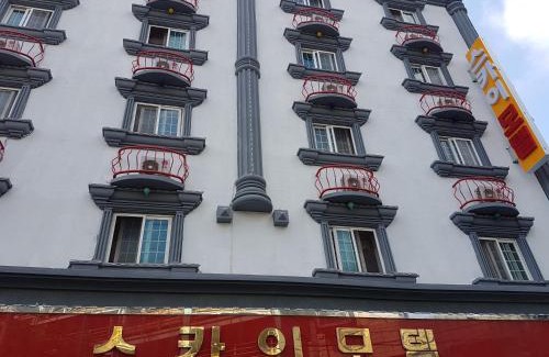 Chunghung Hotel | Sky Motel