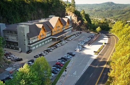 Tres Pinheiros Hotel | Sky Palace Hotel