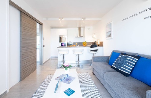 Juan-les-Pins Apartment | Sky View Terrace 7A - One Bedroom Apartment, Sleeps 4