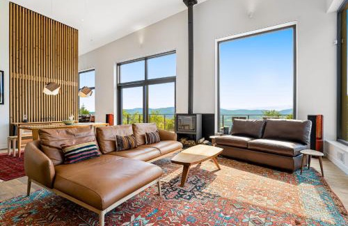 Warren House | Sky Zen