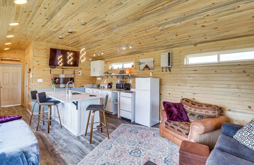 Polson Cabin | ‘Skydance Cabin’ in Polson, 5 Mi to Flathead Lake!