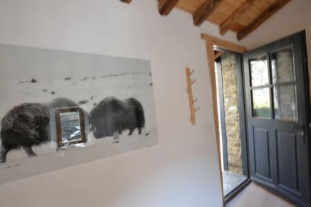 Valcebollere Apartment | Skyfall Maison