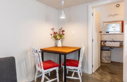 Woodville Apartment | Skyline Breeze Studio