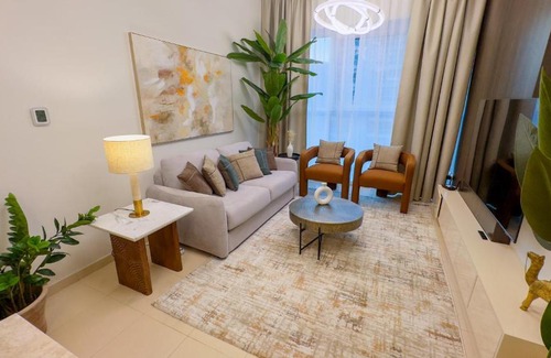 Business Bay House | Skyline Dream - 1 BHK - Burj and Canal views