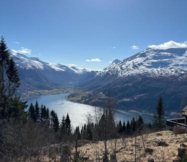 Stryn House | Skyline Lodge