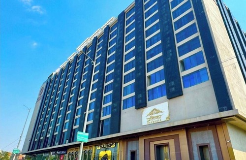 Shyam Nagar Apartment | Skyline luxury in pink city