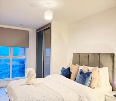 Gascoigne Apartment | Skyline View Apartments - City Lights & Skyline Heights