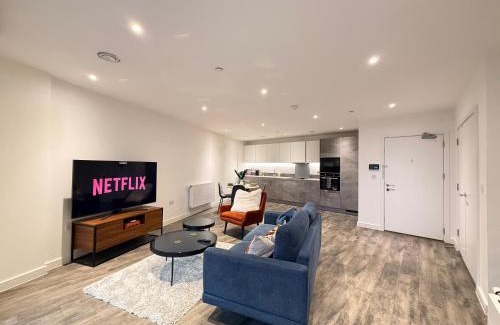 Gascoigne Apartment | Skyline View Apartments - City Lights & Skyline Heights