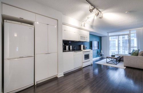 CityPlace Apartment | Skyline Waterfront Retreat