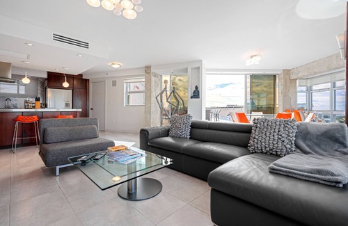 City Center Apartment | SkyLoft Penthouse in South Beach - 3000 sq. ft. of Rooftop Patio - Very Private
