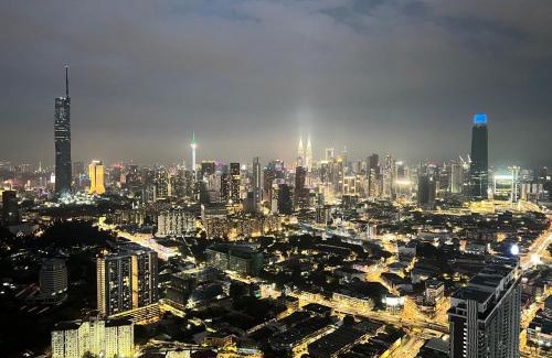 Kuala Lumpur Apartment | Skyscraper 65 KL Highest Outdoor Bathtub Luxury Lavish Designer Suite Penthouse Lv65