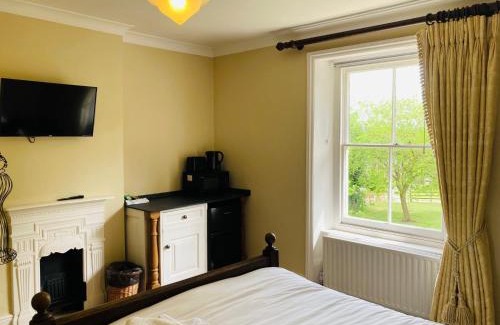Towcester Bed & Breakfast | Slapton Manor