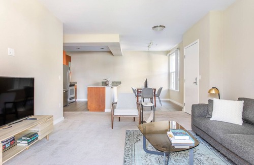 Cupertino Apartment | Sleek Cupertino 1BR w/BBQ, Pool, Parking, walk to Shops, by Blueground