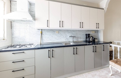 Sisli Apartment | Sleek Flat Close to Osmanbey Metro Station