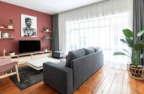 Asmali Mescit Apartment | Sleek Flat within Walking Distance to Pera Museum