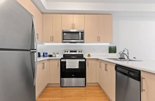 Brampton House | Sleek | Stylish | New Build | Brampton Beauty