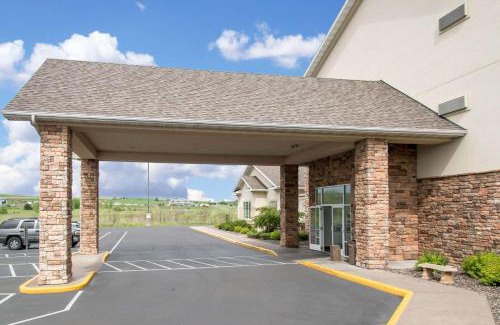 Eau Claire Hotel | Sleep Inn & Suites Conference Center Eau Claire North