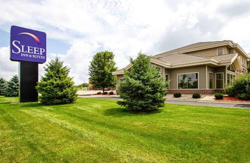 Madison Hotel | Sleep Inn & Suites Madison - Monona
