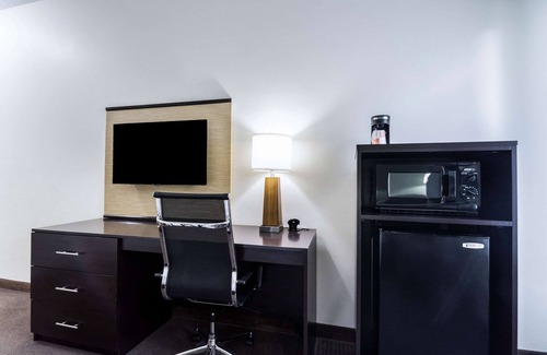 Smithfield Hotel | Sleep Inn & Suites Smithfield near I-95