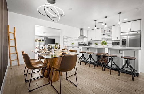 Scottsdale Estates Fifteen House | Sleeps 14 | Cabana Bar, Pool & Game Room!