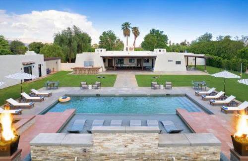 Bermuda Dunes Villa | Sleeps 20 Architectural Mansion w Pool Indoor Tennis Court Game Room Starlight Estate by AvantStay