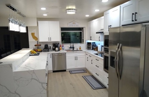 Lakeside Villa | Sleeps 40+ NEW Luxury Private Resort with Pool Golf Arcade Spa Playground Poker