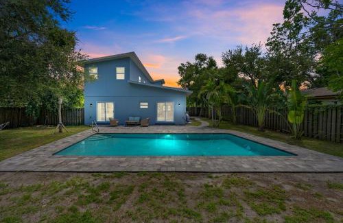Indian Beach Sapphire Shores House | Sleeps 8 Pool Dog Friendly 6 Miles to Beach