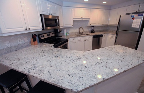 Gulf Pines Condo | Sleeps 8! Reduced Spring rates! Beachfront 2 bedroom at Westwinds Private beach