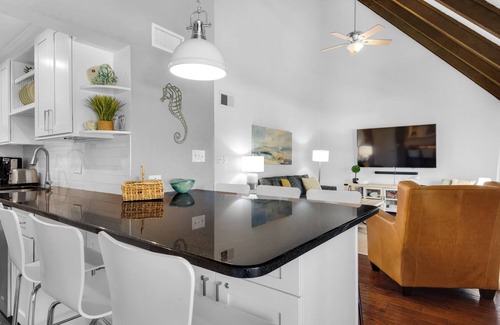 Frangista Beach Condo | Sleeps 8 w/Resort Pools, Tennis, Golf & Beach Access + Attraction Tickets!