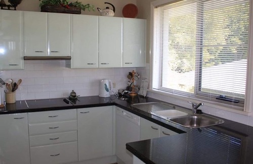 Laurieton Apartment | Slipways - river front holiday unit