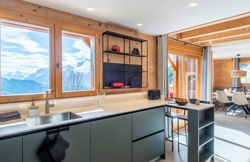 Manigod Ski Chalet | Slow Chalet Tekoa 8 pers - 5 min from the slopes