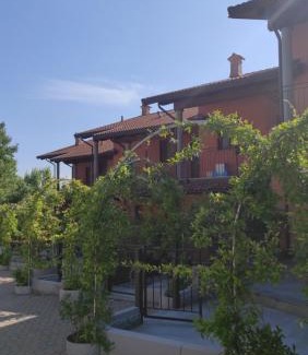 Viverone House | Slowliday