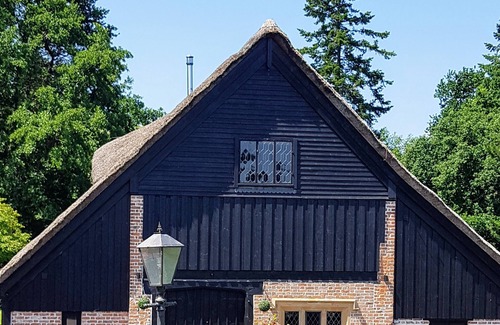 West Buckland House | Slps 14 The Lake House Somerset From £100-£150pppn Festive1-3 nights from £5k