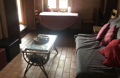 Champs-sur-Marne House | Small apartment with us