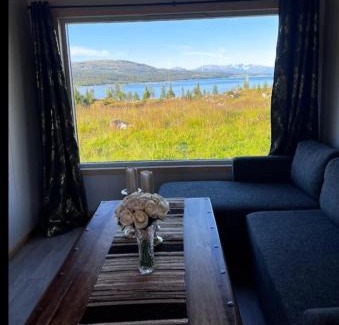 Hattfjelldal House | small camping cabbin with shared bathroom and kitchen near by
