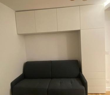 Hopital Saint-Louis Bed & Breakfast | Small comfy studio in Paris