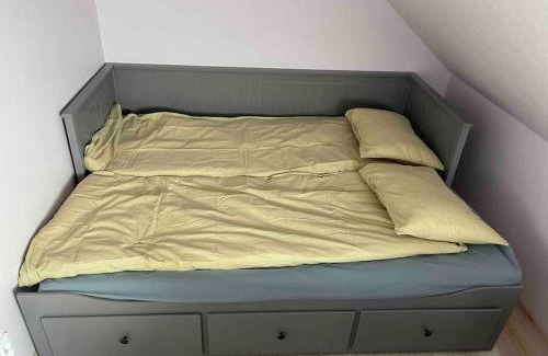 Rapla Apartment | Small & Cozy Studio Apartment - WiFi & Free Parking