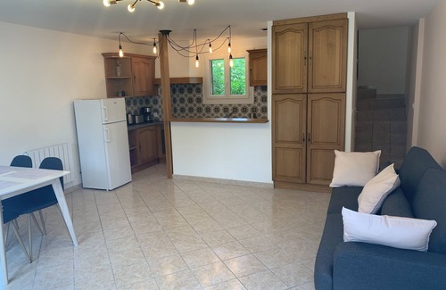 Vaulnaveys-le-Haut Condo | Small furnished house - spa uriage les bains - country vacations