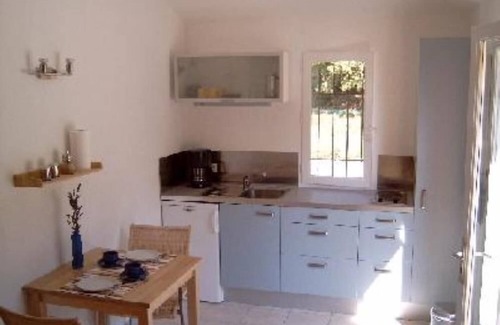 La Grand-Chile House | Small house with swimming pool (to be shared with the owners) for 2 people