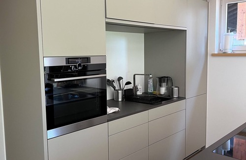 Munchen District House | Small house in the sunny south near Lake Starnberg