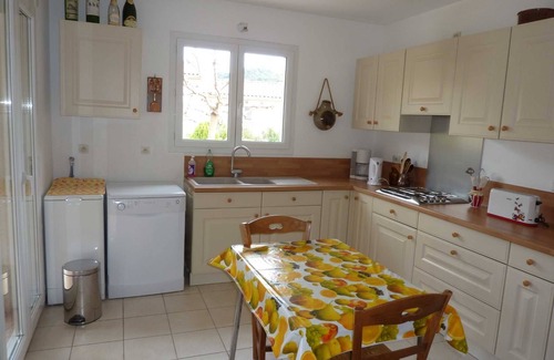 Salasc House | Small house Salagou Villa recent T3 full-foot 3km from Lake Salagou