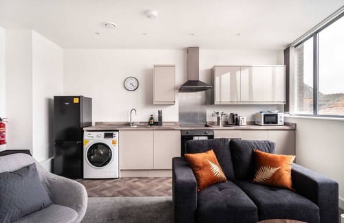 Wrexham Apartment | Smart 1 Bed Apartment in Central Wrexham