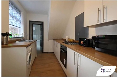 Gateshead Condo | ◑Smart 2 Bed Flat ◑Wifi ◑Nr Bus Stop ◑Nr Park
